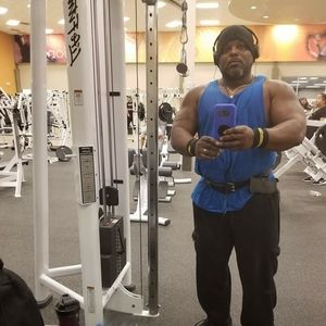 Meet your Posher, Shalon benjamin